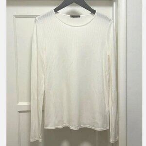 THE ROW OFF WHITE VISCOSE + SILK TOP MEDIUM